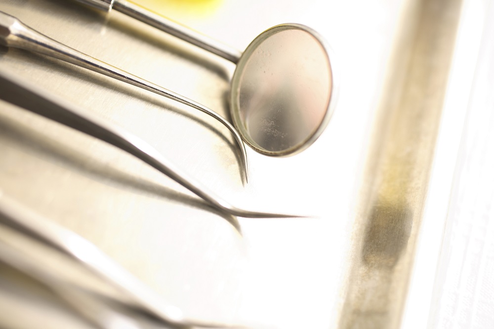 できるだけ抜歯はさせたくありません。抜歯なしでインビザラインファーストによる矯正治療は受けられますか？